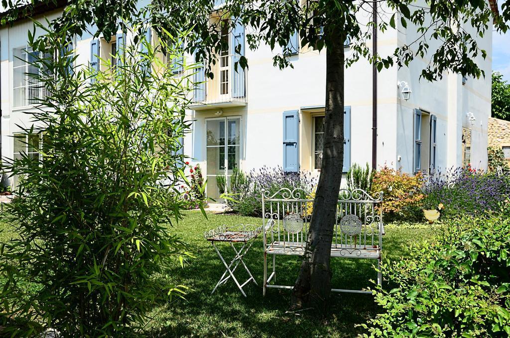 La Fabbrica Delle Idee Bed & Breakfast Fonte Екстериор снимка